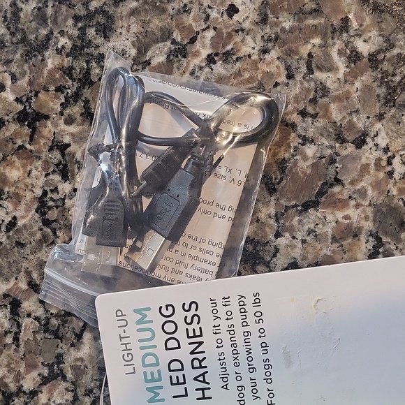 LED Rechargeable Dog Harness Light up Boots and Barkley Size MEDIUM NEW w tags - Picture 4 of 8